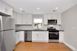 14 A Ave, Port Washington, NY 11050 - Photo 3