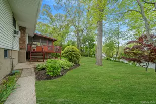 44 MacKay Dr, Hauppauge, NY 11788 - Photo 9