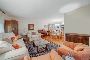 44 MacKay Dr, Hauppauge, NY 11788 - Photo 21