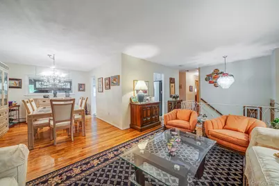 44 Mackay Drive, Hauppauge, NY 11788 - Photo 23