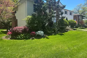 776 Bunker Rd, Woodmere, NY 11581 - Photo 3