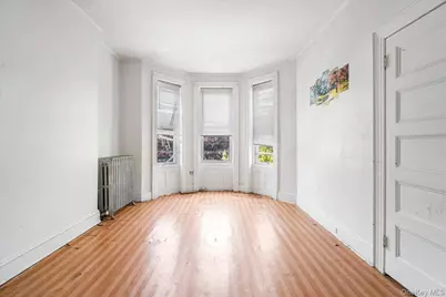 407 Eldert Lane, Brooklyn, NY 11208 - Photo 17