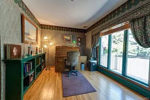 38 Shinnecock Ln, East Islip, NY 11730 - Photo 17