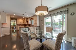 38 Shinnecock Ln, East Islip, NY 11730 - Photo 11