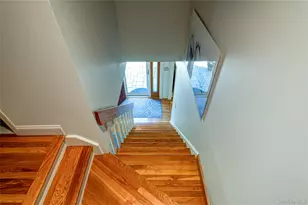 38 Shinnecock Ln, East Islip, NY 11730 - Photo 19