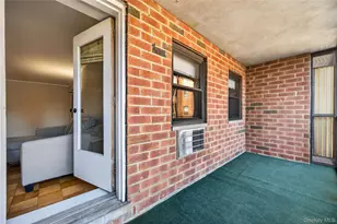 100 Clinton Ave, Mineola, NY 11501 - Photo 19