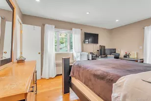 78 Chestnut St, Glen Cove, NY 11542 - Photo 13