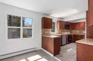 27 (Aka 630) Madison St, Greenport, NY 11944 - Photo 3