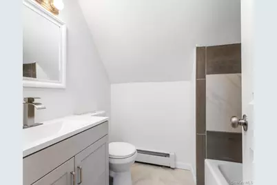 27 (Aka 630) Madison Street, Greenport, NY 11944 - Photo 7