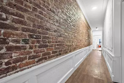 3155 35th Street, Astoria, NY 11106 - Photo 11