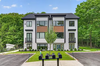 6 San Antonio Circle #102, Monroe, NY 10950 - Photo 1