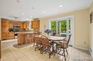 8 Caruso Ct, Thiells, NY 10984 - Photo 9