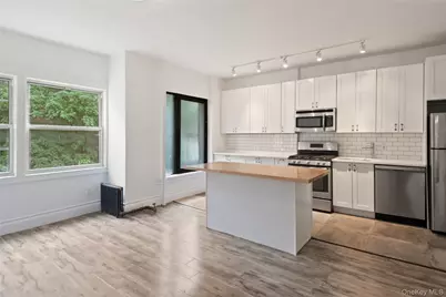 1068 Walton Avenue, Bronx, NY 10452 - Photo 7