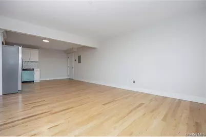 539 Front Street, Hempstead, NY 11550 - Photo 5