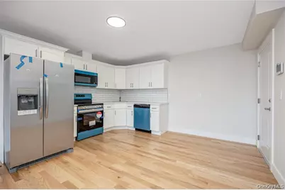539 Front Street, Hempstead, NY 11550 - Photo 3
