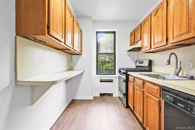 170-06 Crocheron Avenue #2E, Flushing, NY 11358 - Photo 9