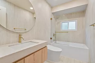 14 Ellen Pl, Kings Park, NY 11754 - Photo 11