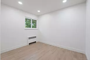 14 Ellen Pl, Kings Park, NY 11754 - Photo 13