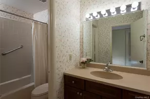 1608 Mulberry Ct, Poughkeepsie, NY 12603 - Photo 29
