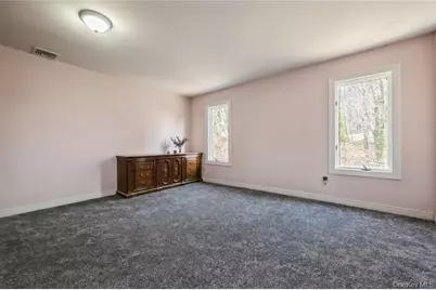 7009 267th Street, Glen Oaks, NY 11004 - Photo 23