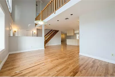 7009 267th Street, Glen Oaks, NY 11004 - Photo 3