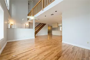 70-09 267th St, Glen Oaks, NY 11004 - Photo 3