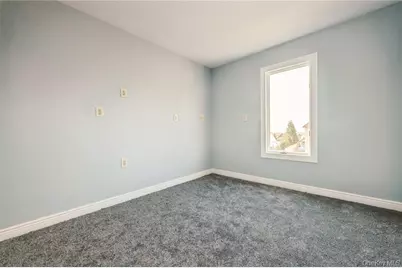 7009 267th Street, Glen Oaks, NY 11004 - Photo 31