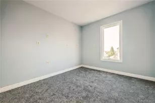 70-09 267th St, Glen Oaks, NY 11004 - Photo 31