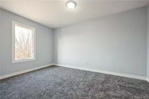 70-09 267th St, Glen Oaks, NY 11004 - Photo 33