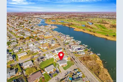 4 Bay Place, Lindenhurst, NY 11757 - Photo 37