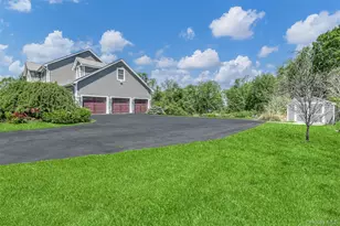 2 Garnett Hill Rd, Chester, NY 10918 - Photo 3