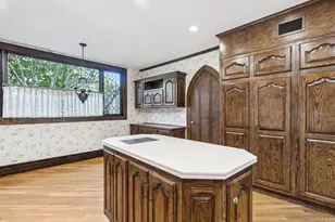 18 Heights Rd, Manhasset, NY 11030 - Photo 15