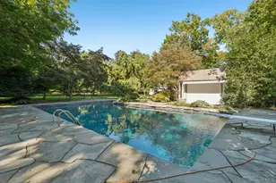 18 Heights Rd, Manhasset, NY 11030 - Photo 25