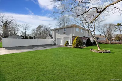 1264 Locust Avenue, Bohemia, NY 11716 - Photo 3