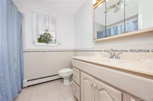 1264 Locust Ave, Bohemia, NY 11716 - Photo 13
