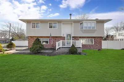 1264 Locust Avenue, Bohemia, NY 11716 - Photo 1