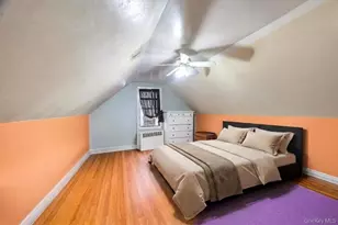8 Francis Ct, Elmont, NY 11003 - Photo 11