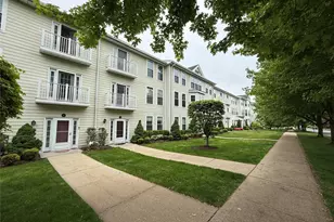 31 Greenridge Ave, White Plains, NY 10605 - Photo 3