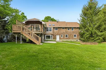 193 Cambon Avenue, Saint James, NY 11780 - Photo 29