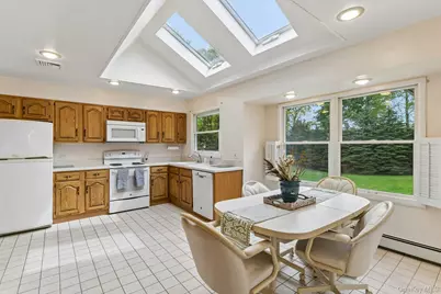 193 Cambon Avenue, Saint James, NY 11780 - Photo 7