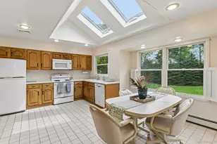 193 Cambon Ave, Saint James, NY 11780 - Photo 7