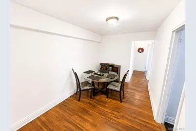 118-60 Metropolitan Avenue #3C, Kew Gardens, NY 11415 - Photo 3