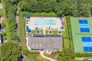15 Scarborough Dr, Smithtown, NY 11787 - Photo 35