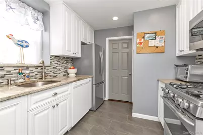 333 E Broadway #1D, Long Beach, NY 11561 - Photo 9