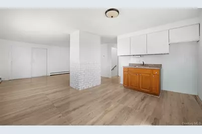 13 Squirrel Lane, Levittown, NY 11756 - Photo 27