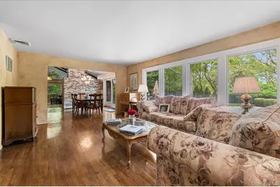 6 Apex Road, Melville, NY 11747 - Photo 3