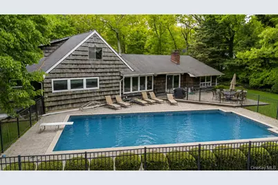 6 Apex Road, Melville, NY 11747 - Photo 45