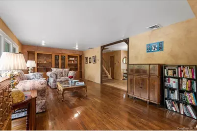 6 Apex Road, Melville, NY 11747 - Photo 5