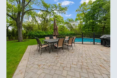 6 Apex Road, Melville, NY 11747 - Photo 41