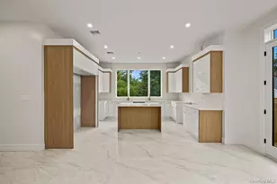11 Lincoln St, Spring Valley, NY 10977 - Photo 9